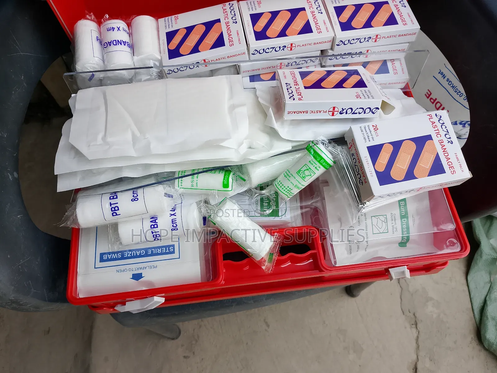 Certified First Aid Kit For 100 People.