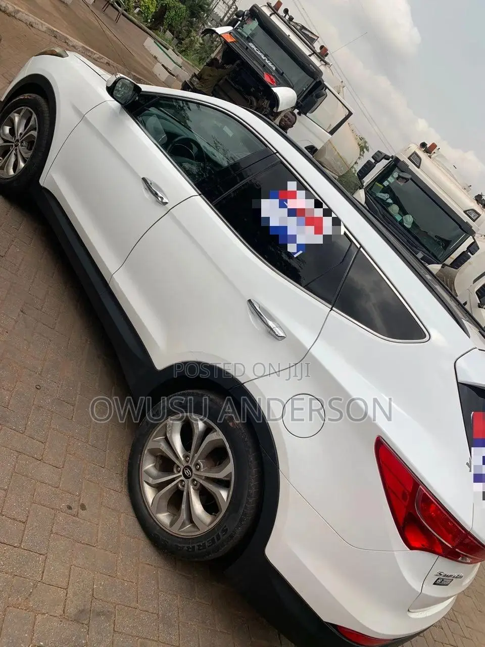 Hyundai Santa Fe 2016 White