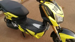 New Motorcycle 2025 Yellow