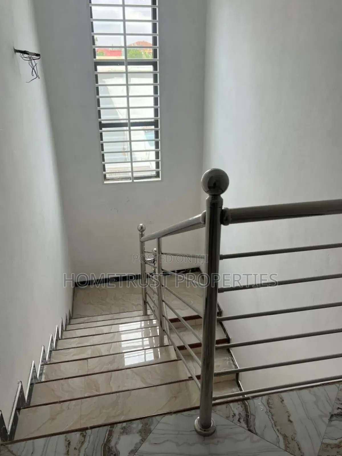 3bdrm House in Hometrust Properties, Ashomang Estate for sale