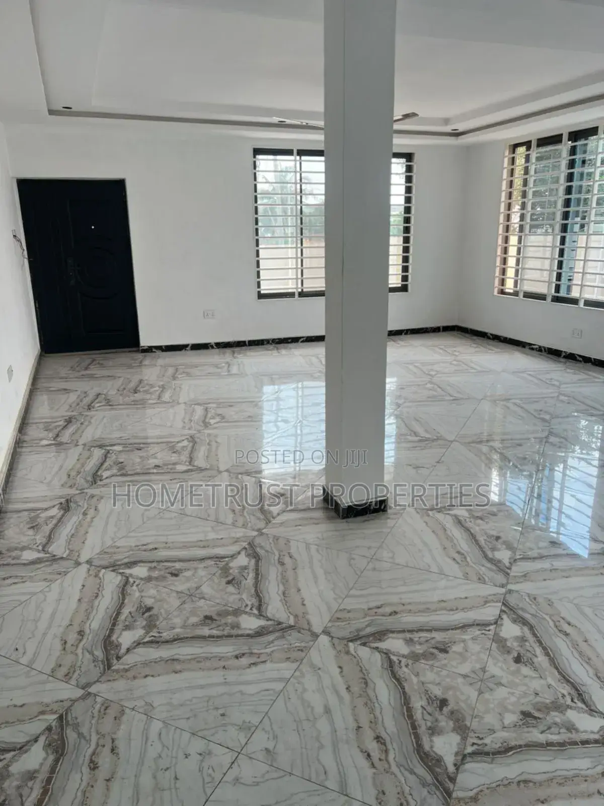 3bdrm House in Hometrust Properties, Ashomang Estate for sale
