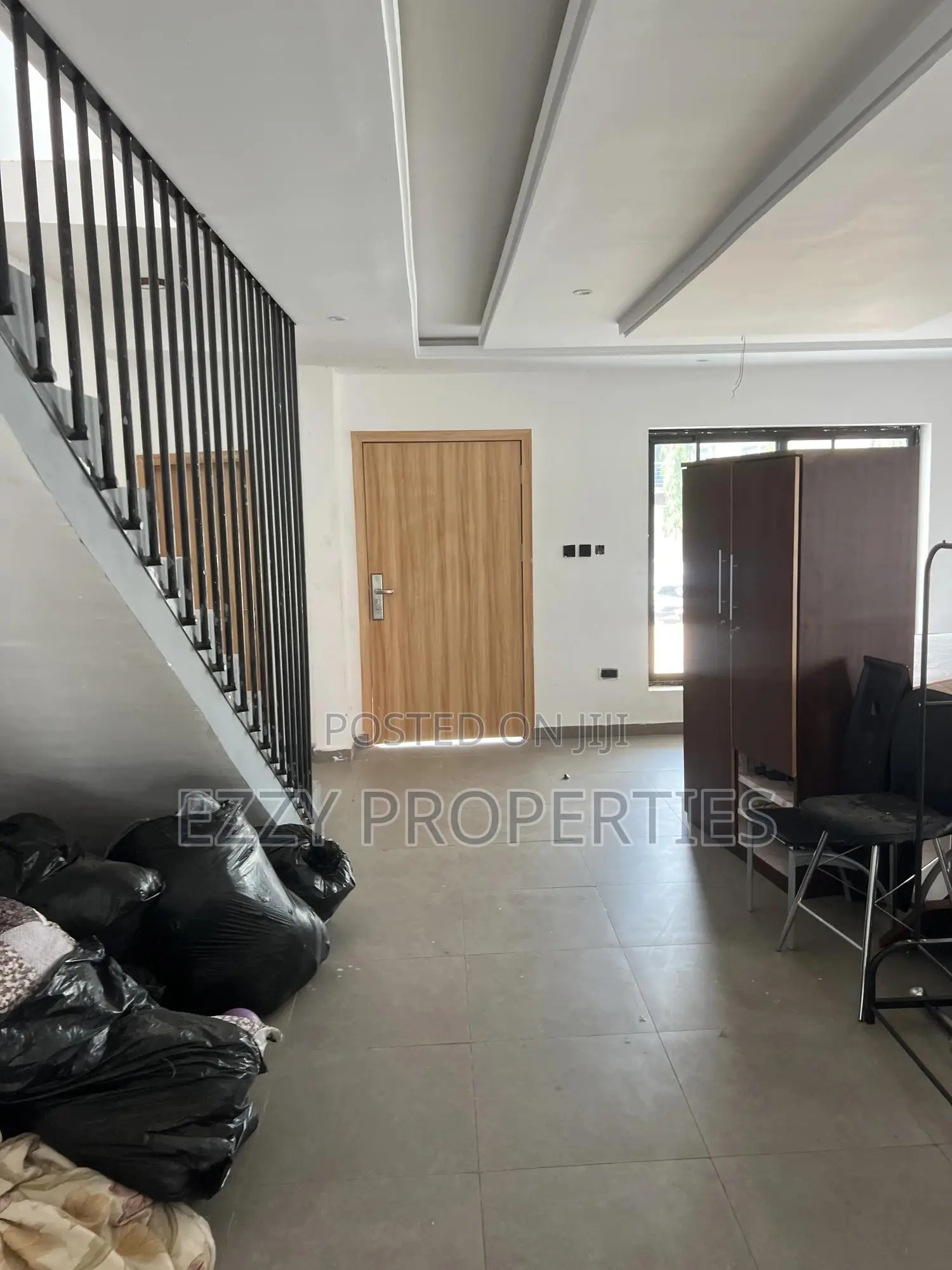 3bdrm Duplex in East Legon Hills for sale