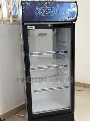 Novo Display Fridge