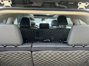 Toyota Highlander XLE AWD 2024 White