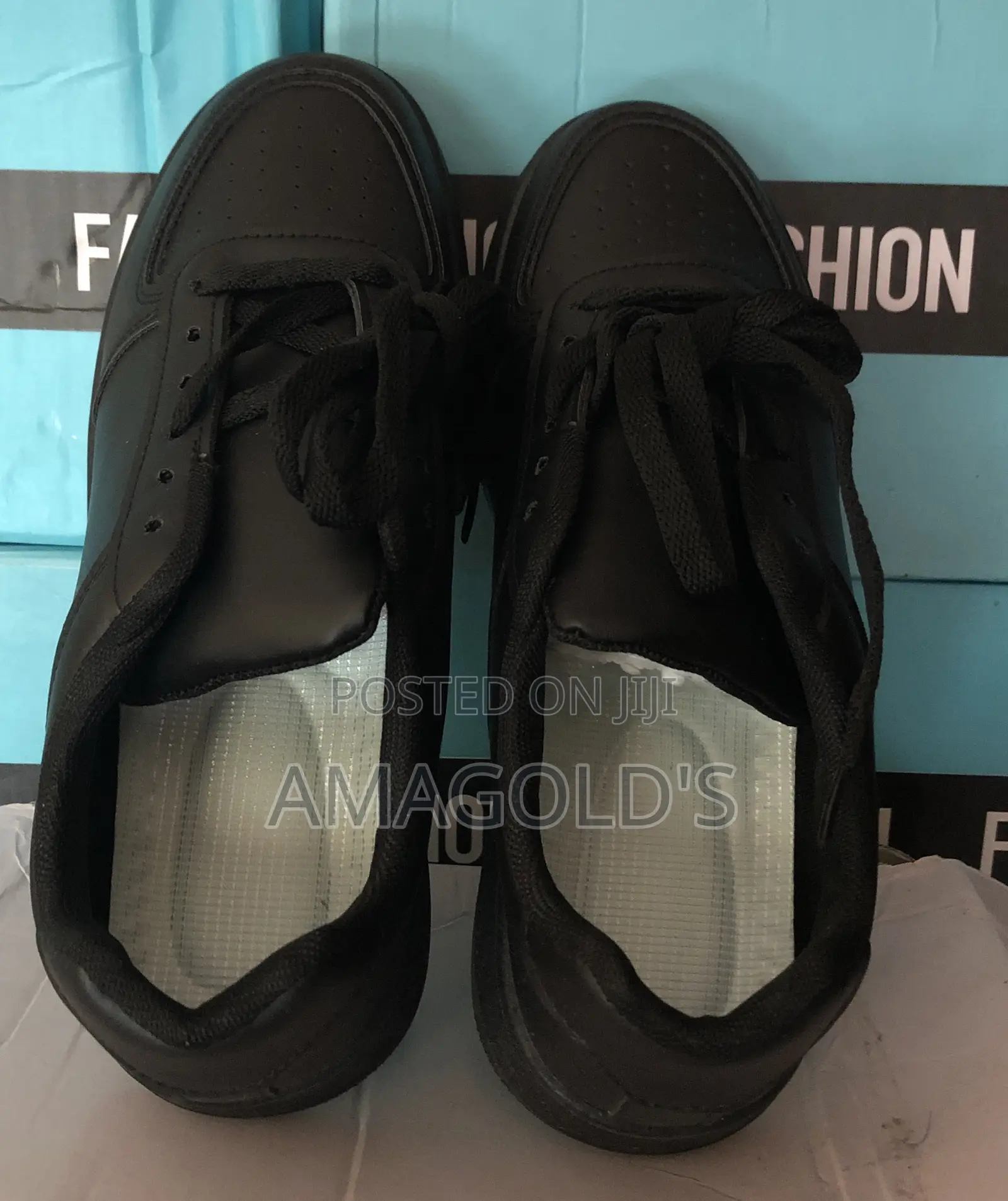 Casual Sneakers