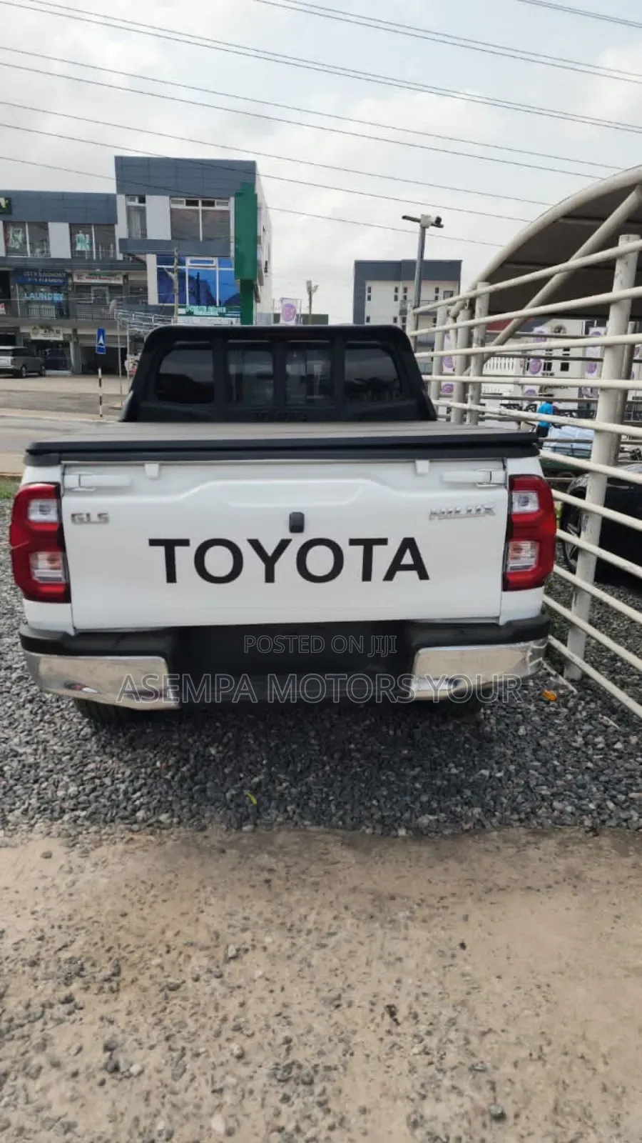Toyota Hilux Revo Double Cab Petrol 2.7 RWD 2018 White