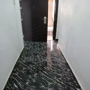 4bdrm House in Coffee Shop Area for sale
