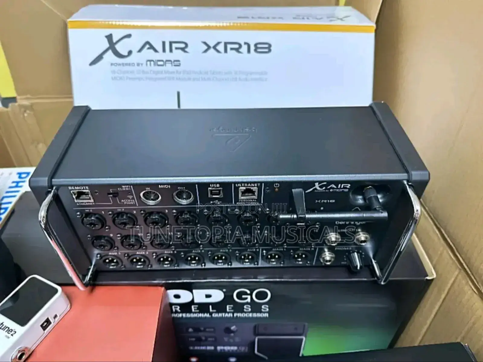 Behringer X Air Xr18 18-channel Digital Mixer.