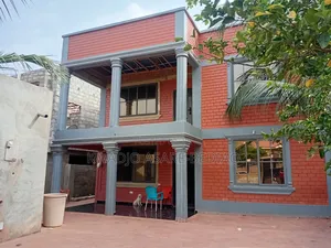 5bdrm House in Oyarifa for sale