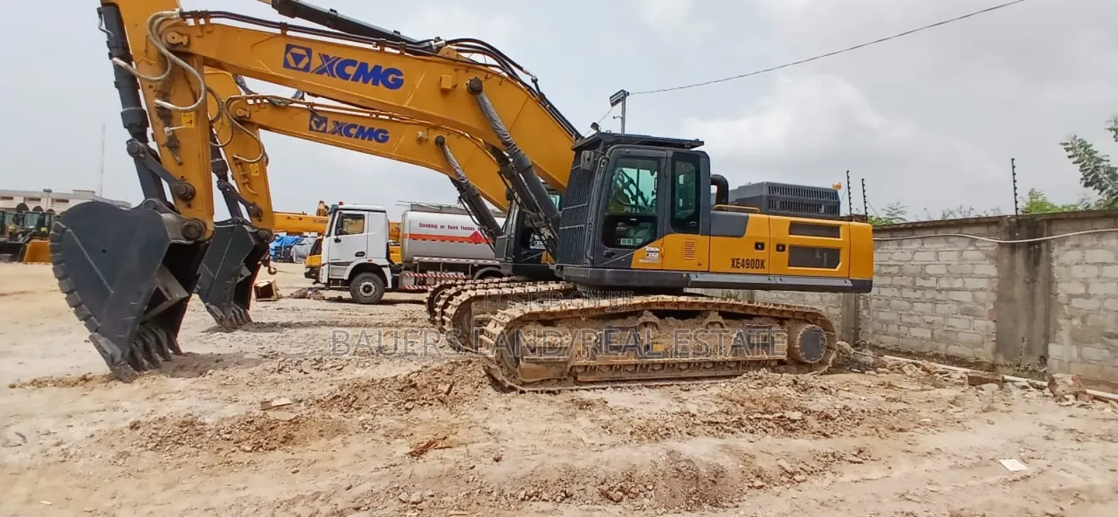 XCMG Crawler Excavator.