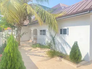 6bdrm House in The Sno Land, Weija for rent