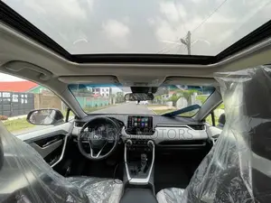 Toyota RAV4 XLE FWD 2020 Gray