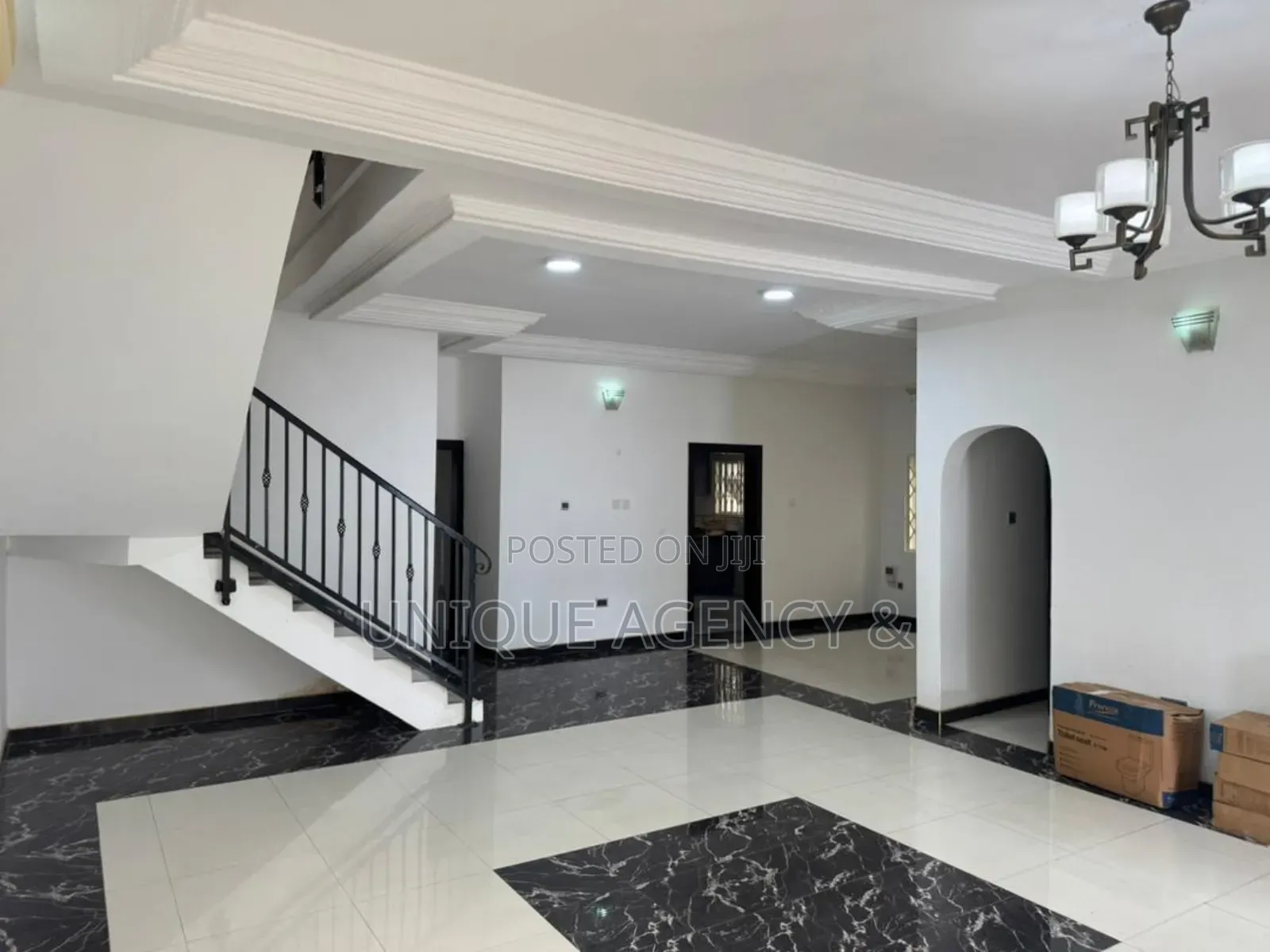 4bdrm Duplex in Spintex for sale