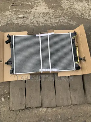 Hyundai Elantra 2016-2019 Kia Forte 2019-2023 Radiator/Water Tank