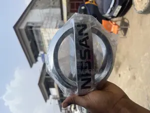 Nissan Crown