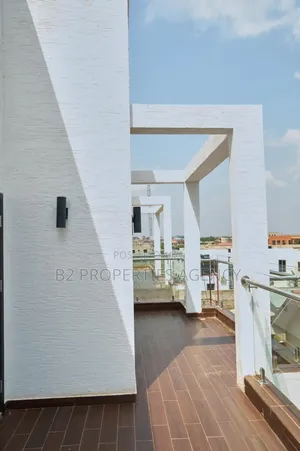 Furnished 5bdrm Mansion in B2 Properties Agency, Bawaleshie for sale