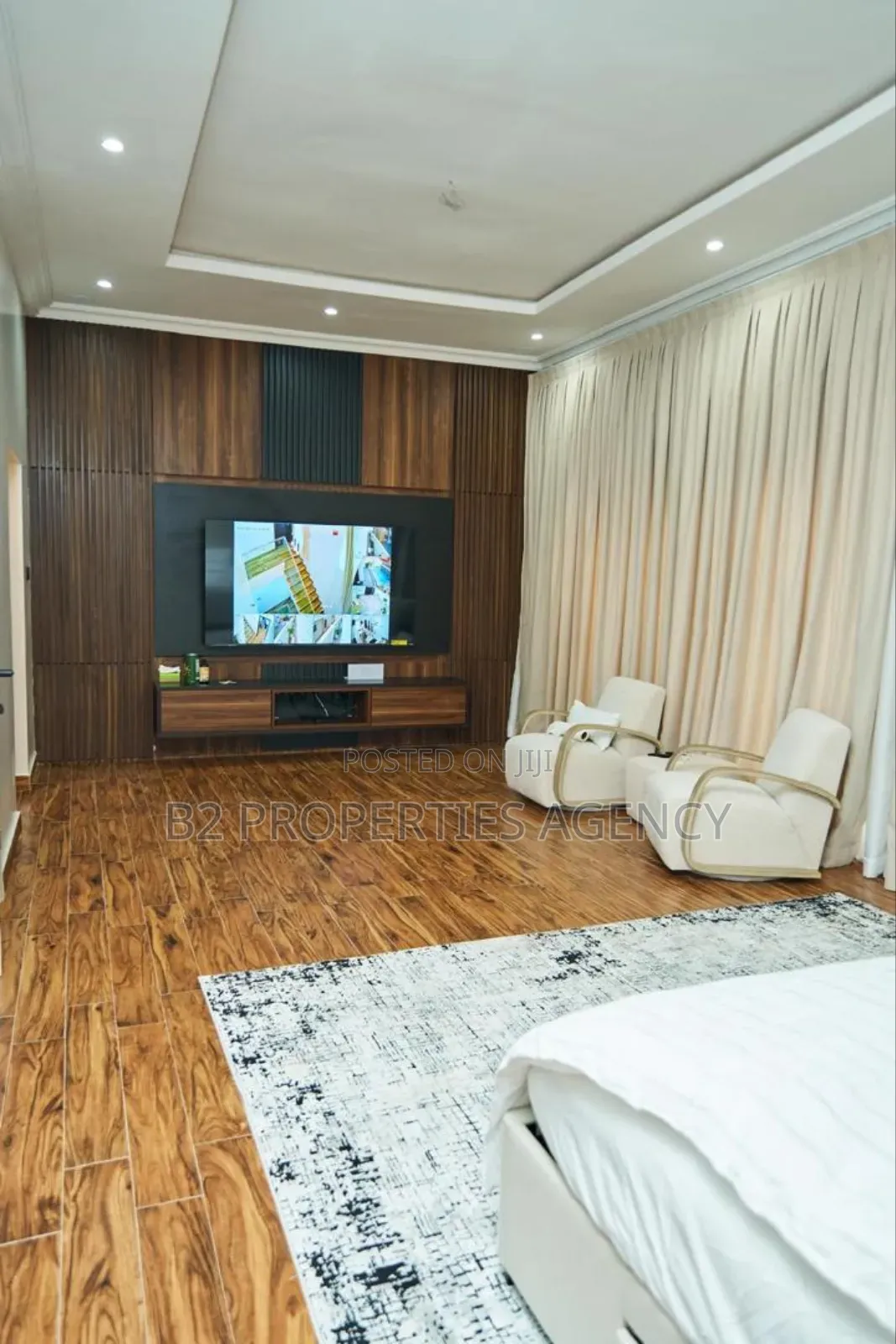 Furnished 5bdrm Mansion in B2 Properties Agency, Bawaleshie for sale