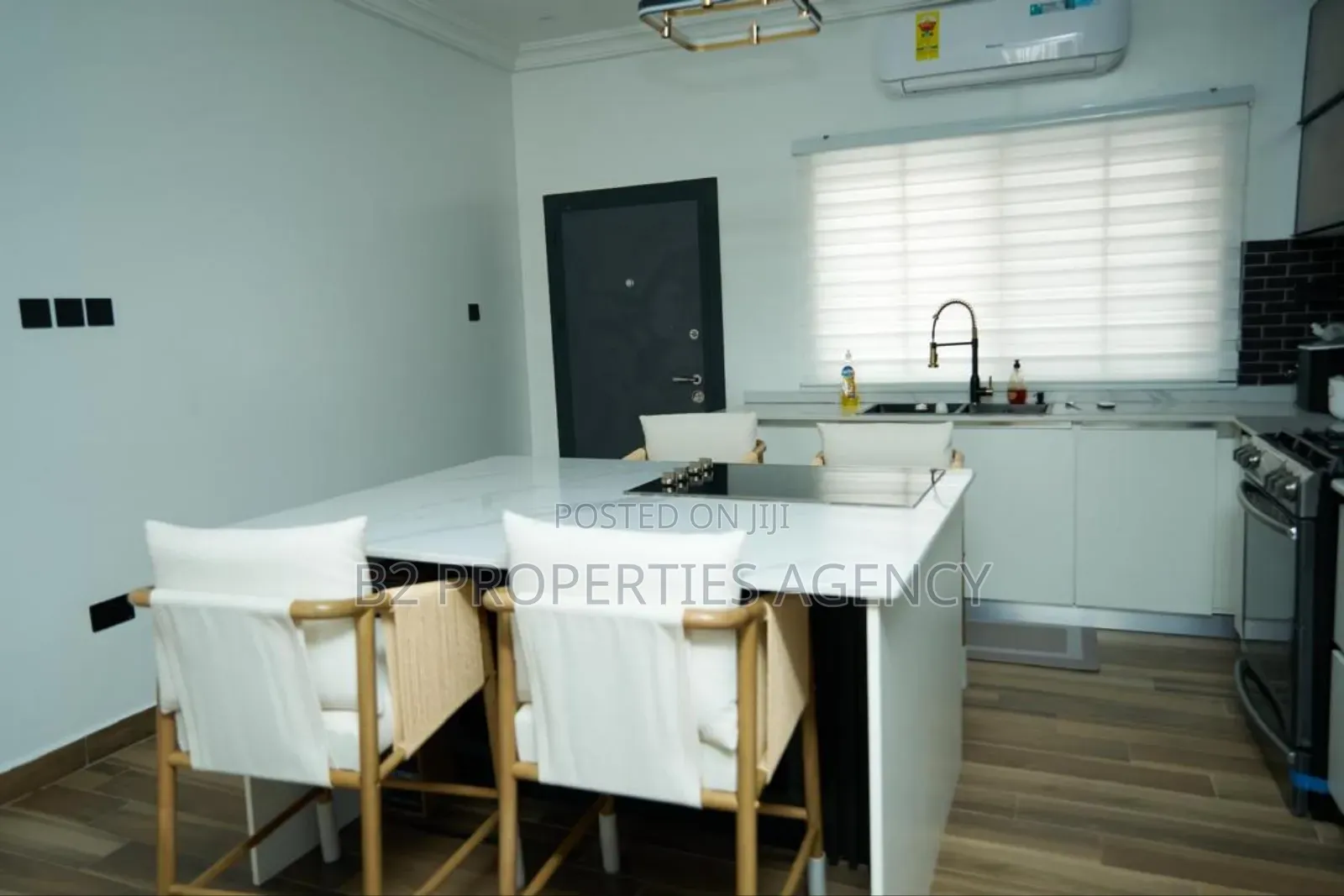 Furnished 5bdrm Mansion in B2 Properties Agency, Bawaleshie for sale