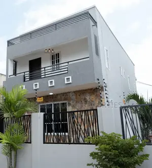 4bdrm Duplex in Hometrust Properties, Kwabenya for rent