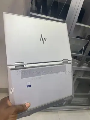 Laptop HP EliteBook 1030 32GB Intel Core i7 SSD 512GB