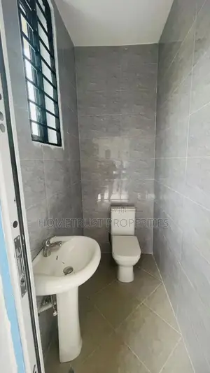 3bdrm House in Hometrust Properties, Kwabenya for rent