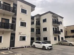 2bdrm Apartment in Elaffhomesgh, American House for rent