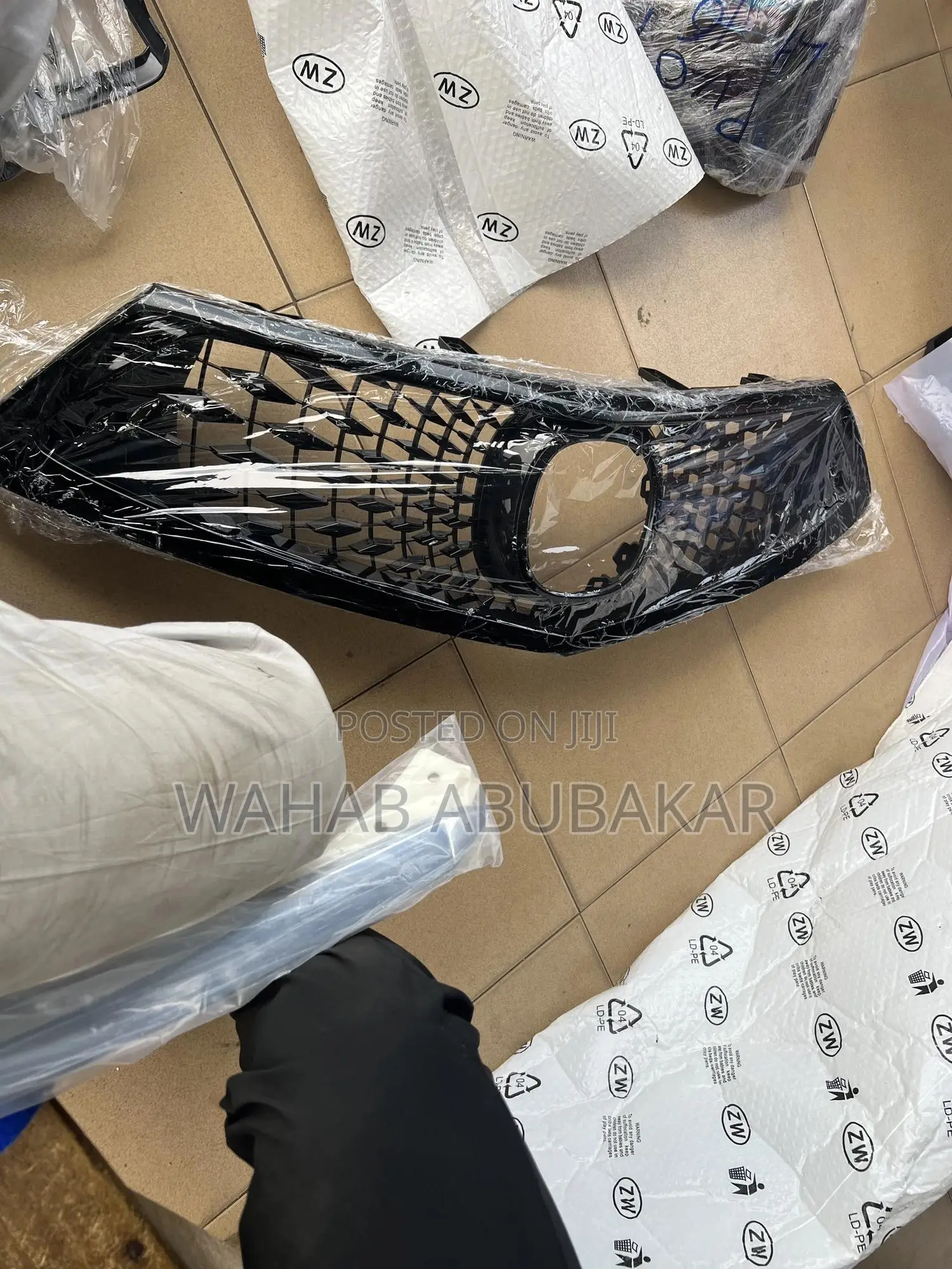 Acura RDX 2020 Front Bumper Grill