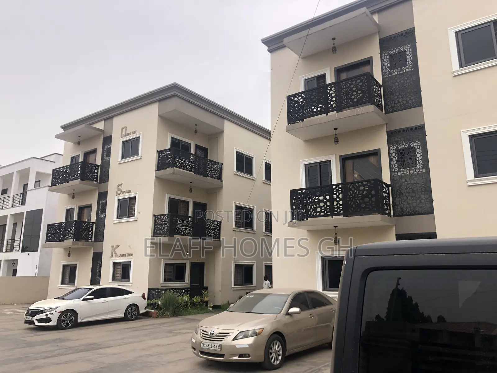 2bdrm Apartment in Elaffhomesgh, American House for rent