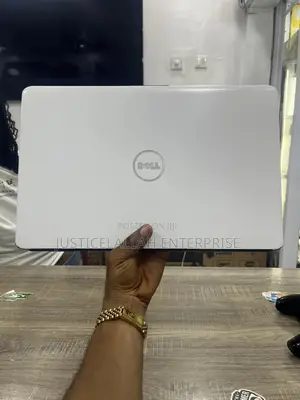 Laptop Dell Inspiron 15 1545 4GB Intel Core M2 HDD 500GB
