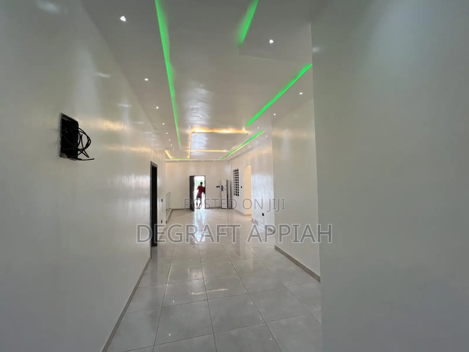 5bdrm House in Santasi Brofoyedru, Kumasi Metropolitan for sale