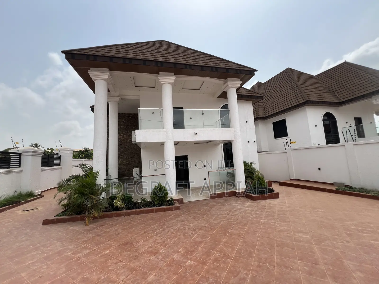 5bdrm House in Santasi Brofoyedru, Kumasi Metropolitan for sale