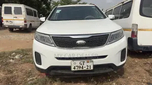 Kia Sorento 4dr SUV 2016 White