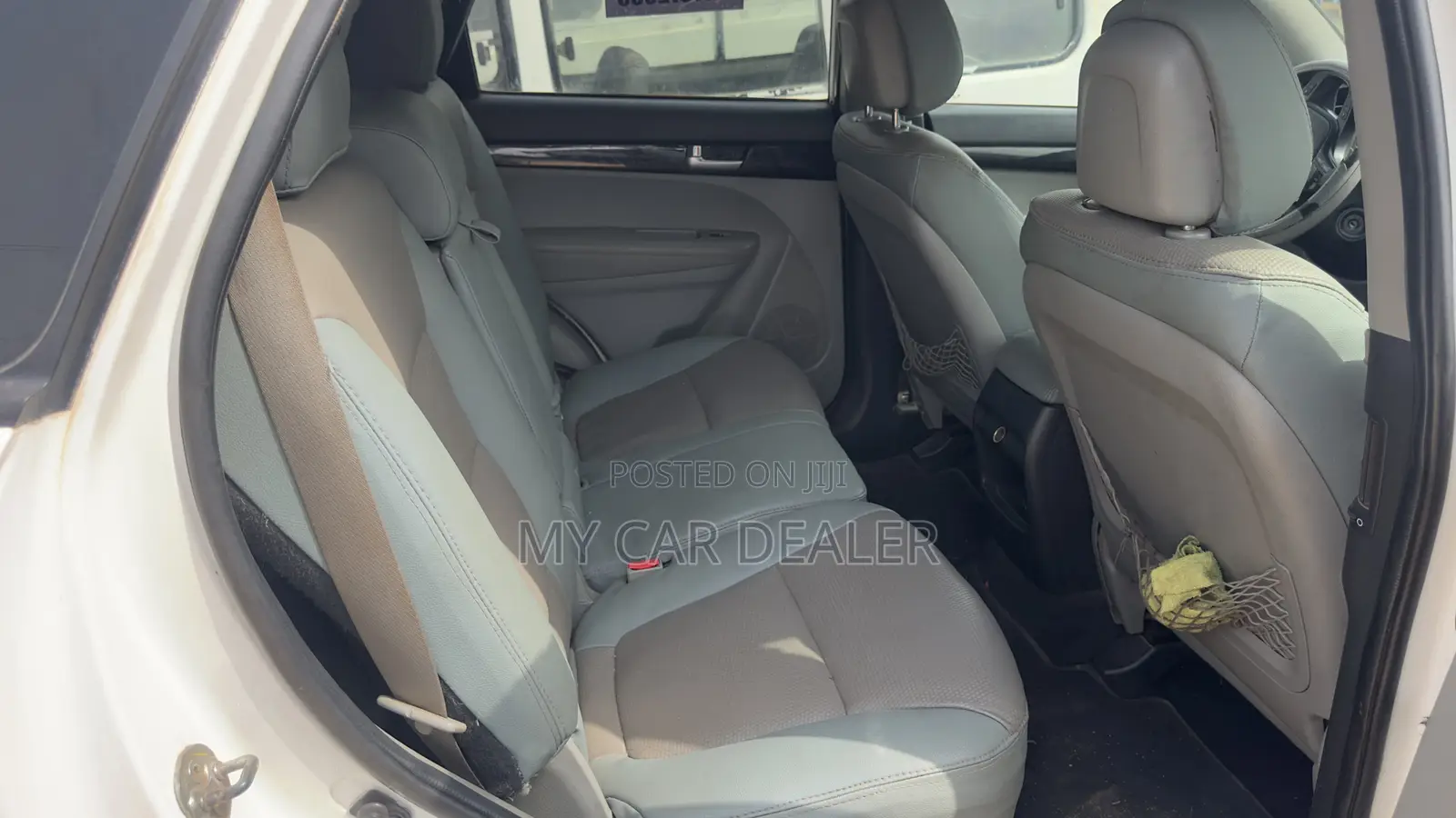 Kia Sorento 4dr SUV 2016 White