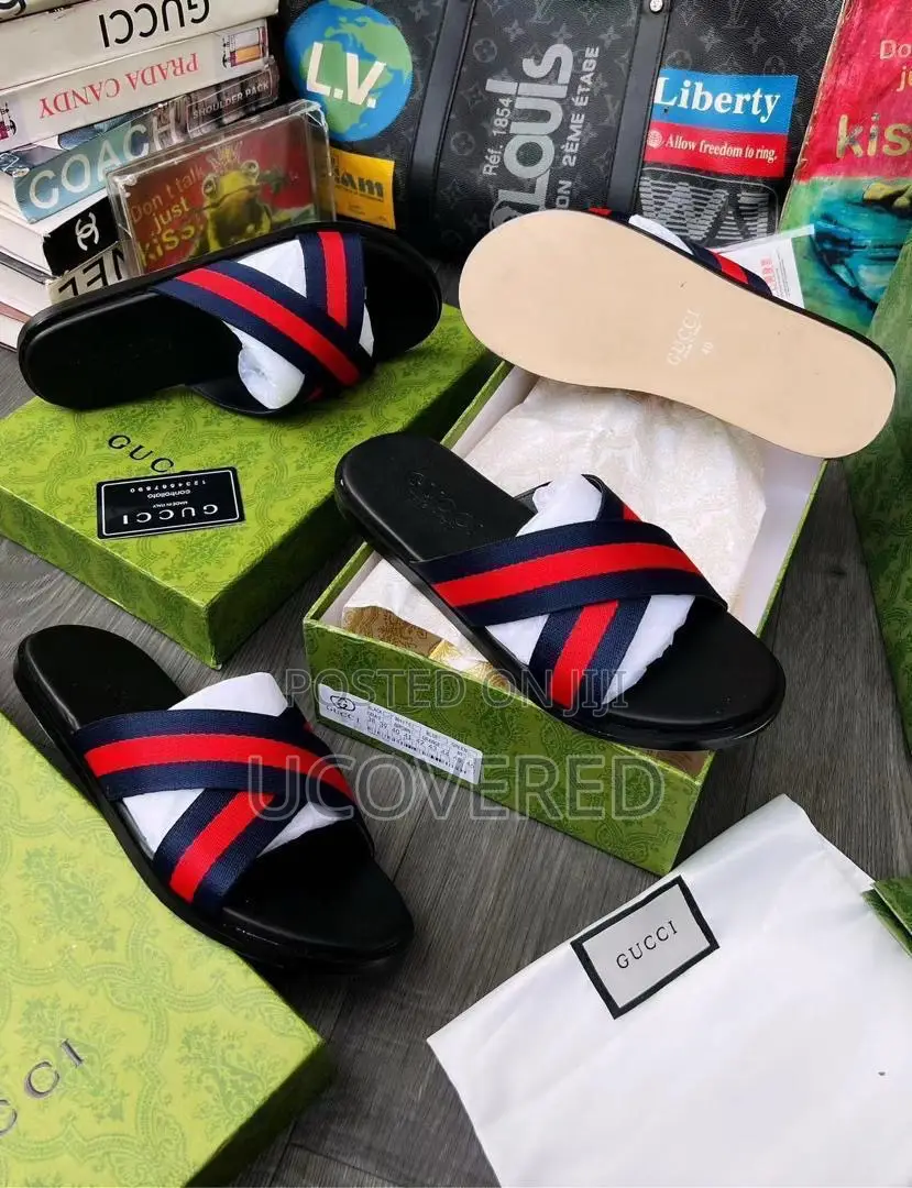 Quality Branded Men’S Slippers