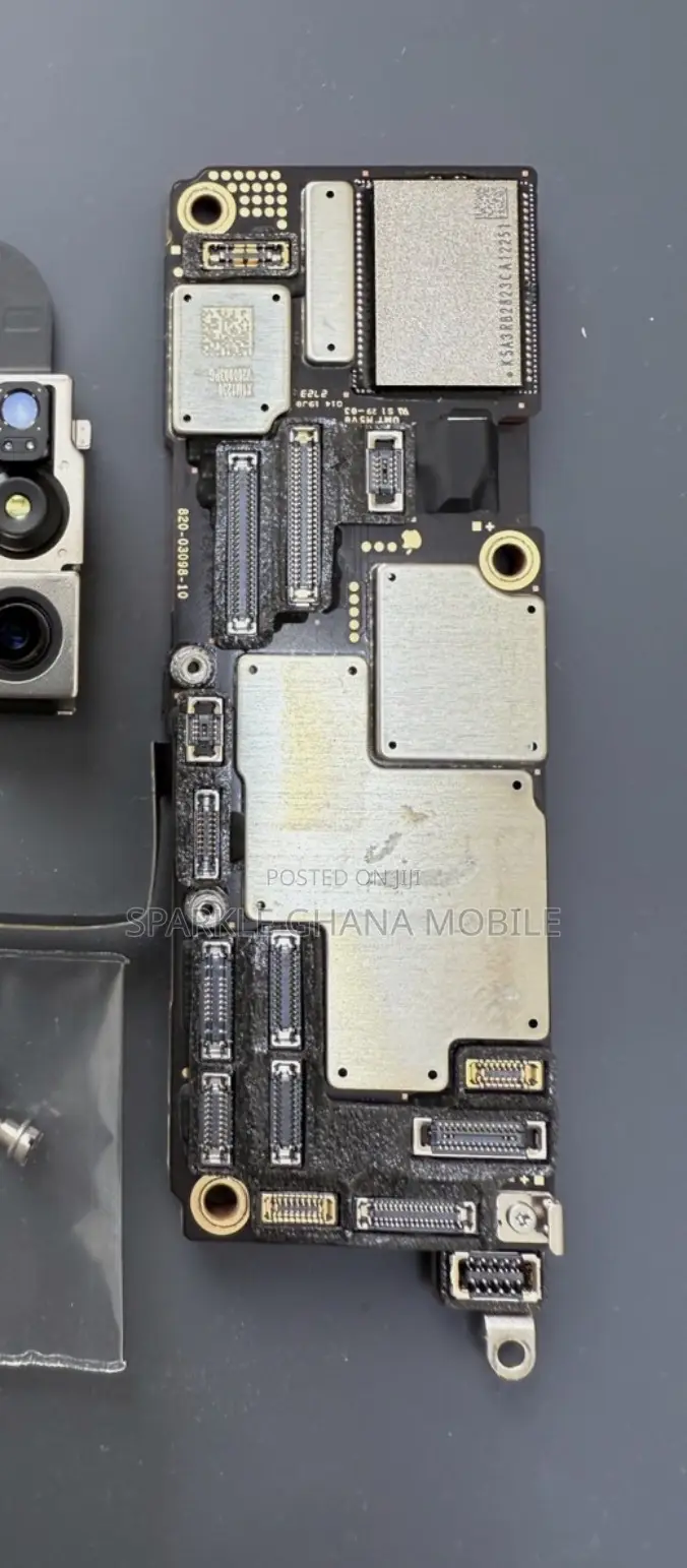 iPhone 15 Pro Board