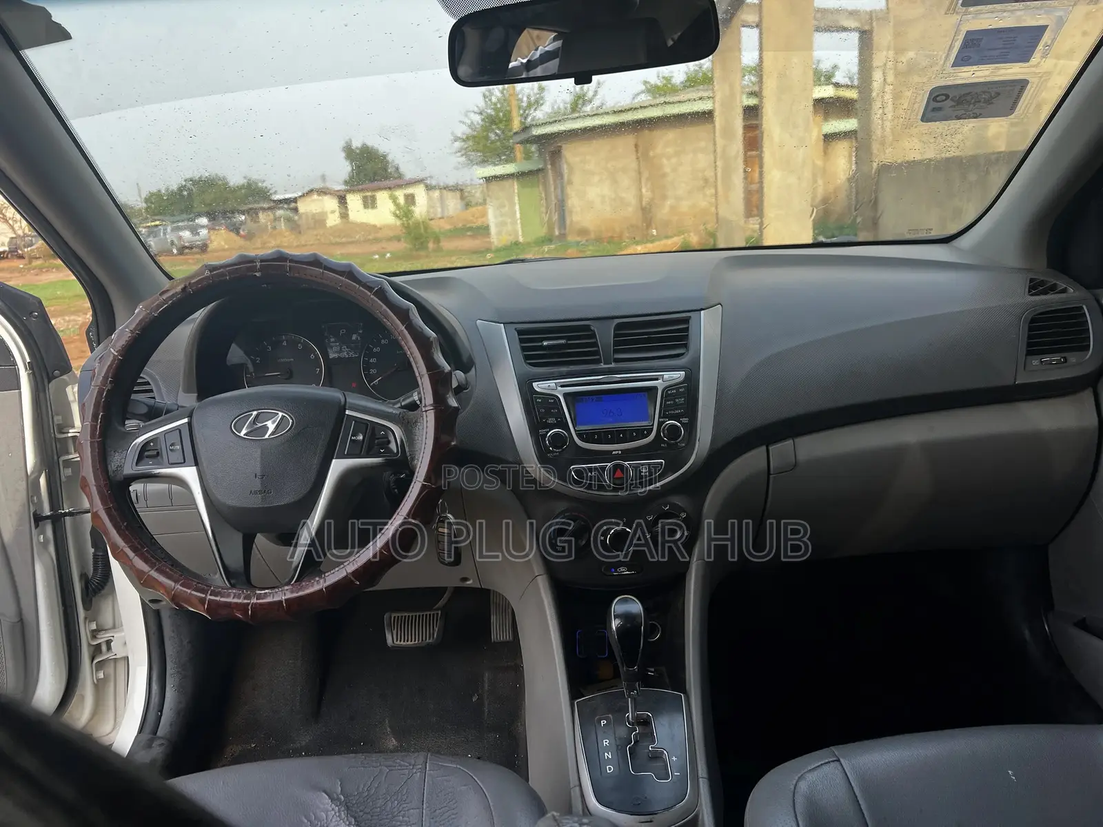 Hyundai Accent 2013 White