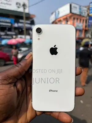 Apple iPhone XR 128 GB White