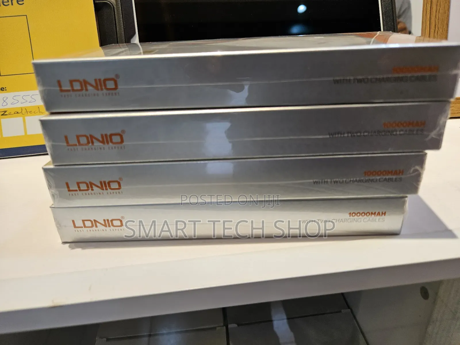 10000mah Ldnio Power Bank With Inbuilt Cable for iPhone and Type C