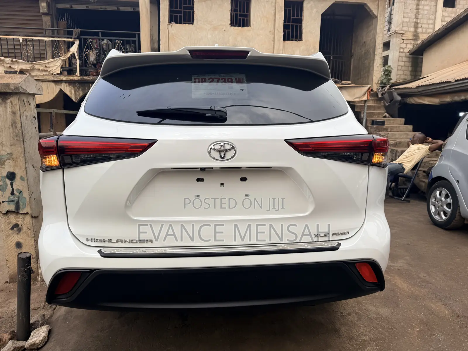 Toyota Highlander XLE 2022 White