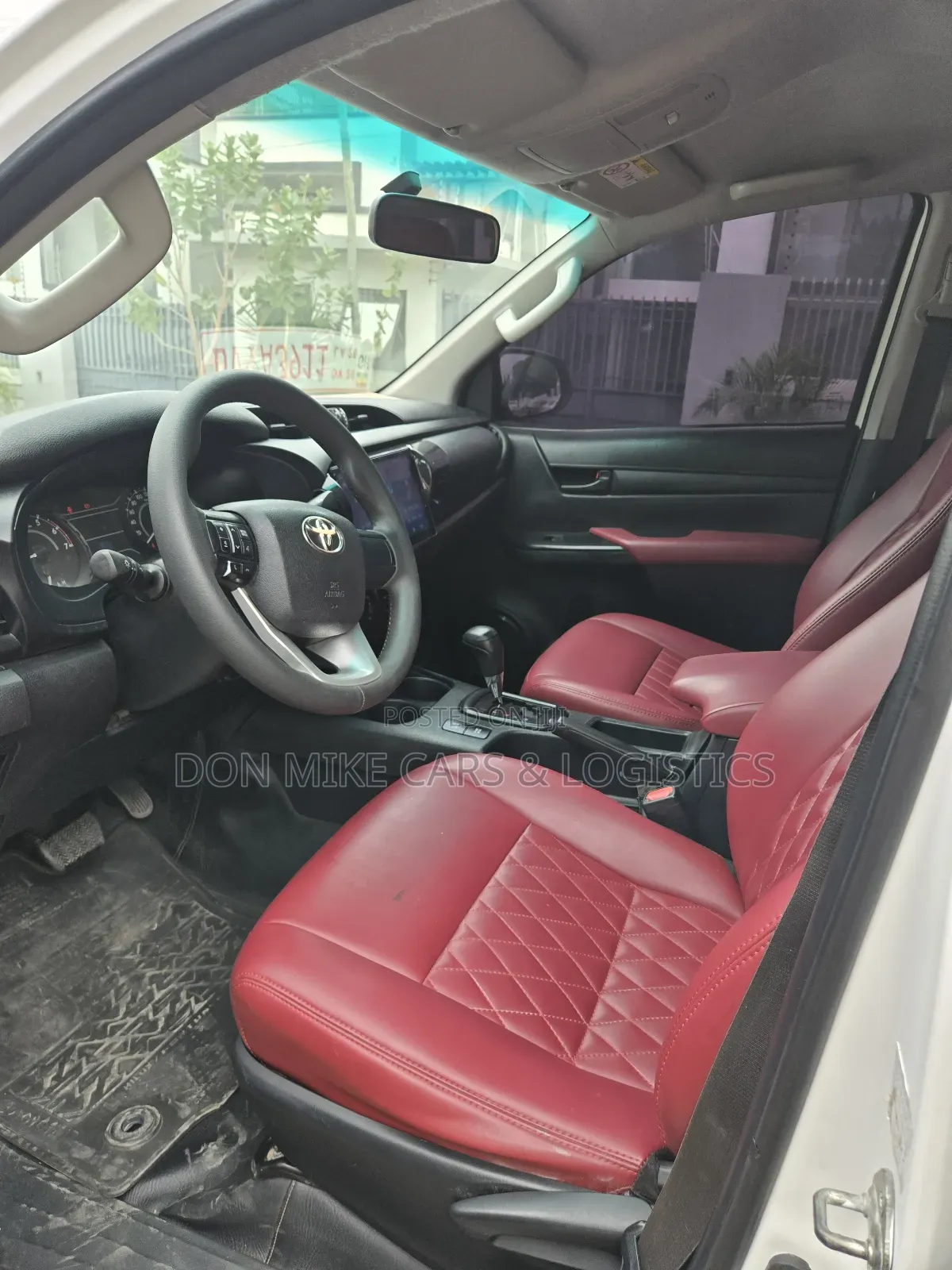 Toyota Hilux SR 4x4 2018 White