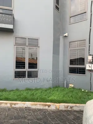 2bdrm Apartment in Ashaley Botwe for rent