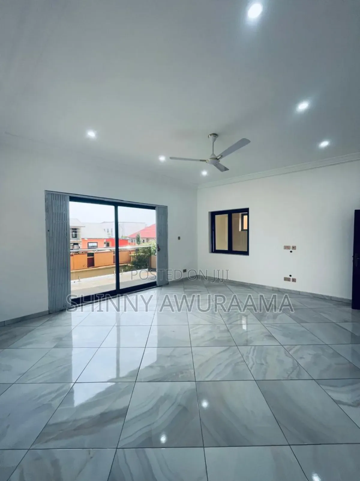 3bdrm House in Ashaley Botwe for sale