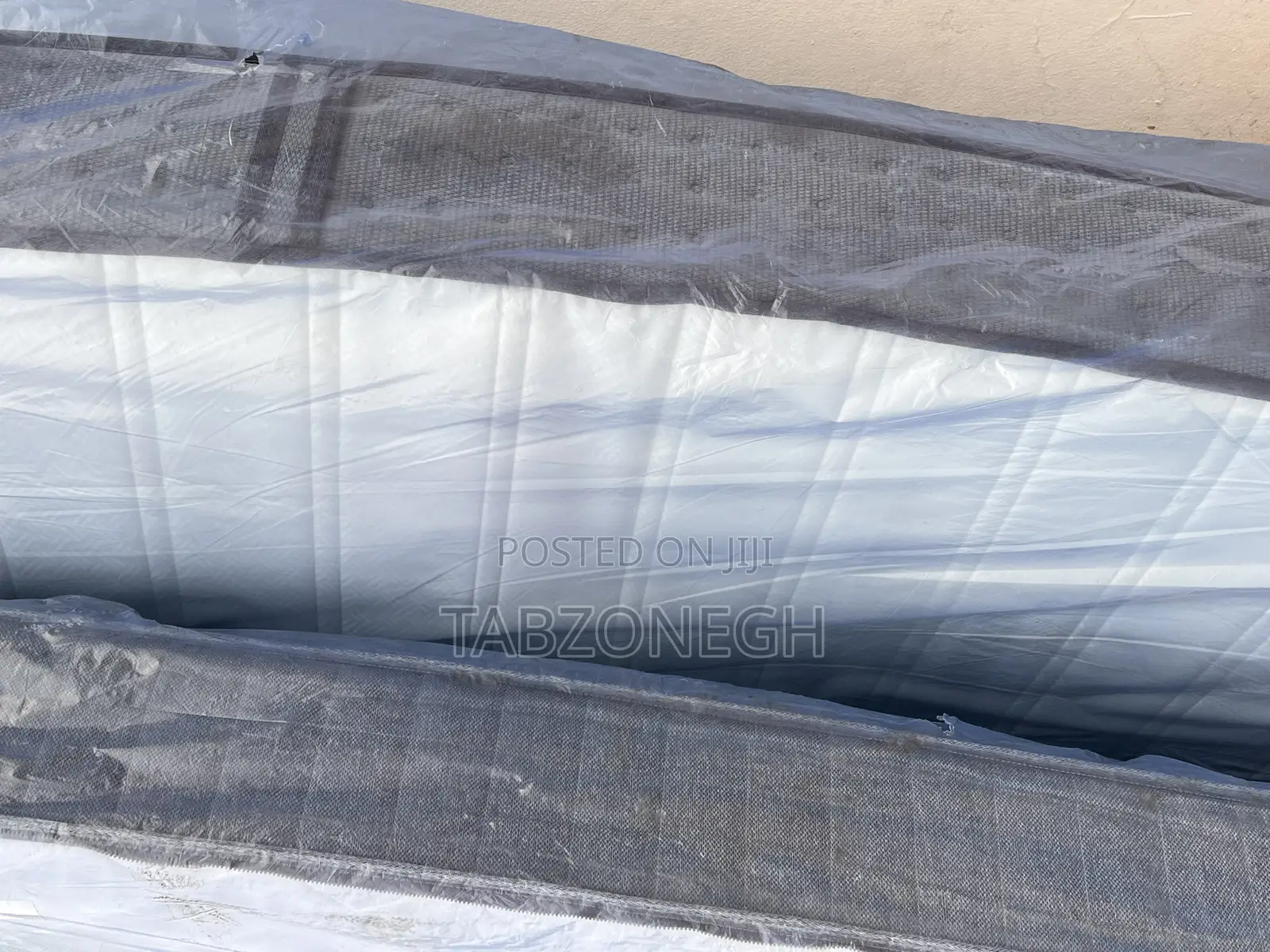12 Inches Queen Size Home Used Mattresses