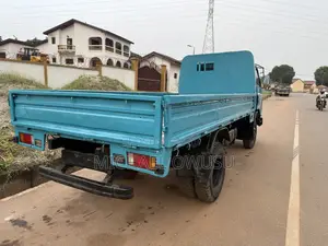 Hyundai Mighty