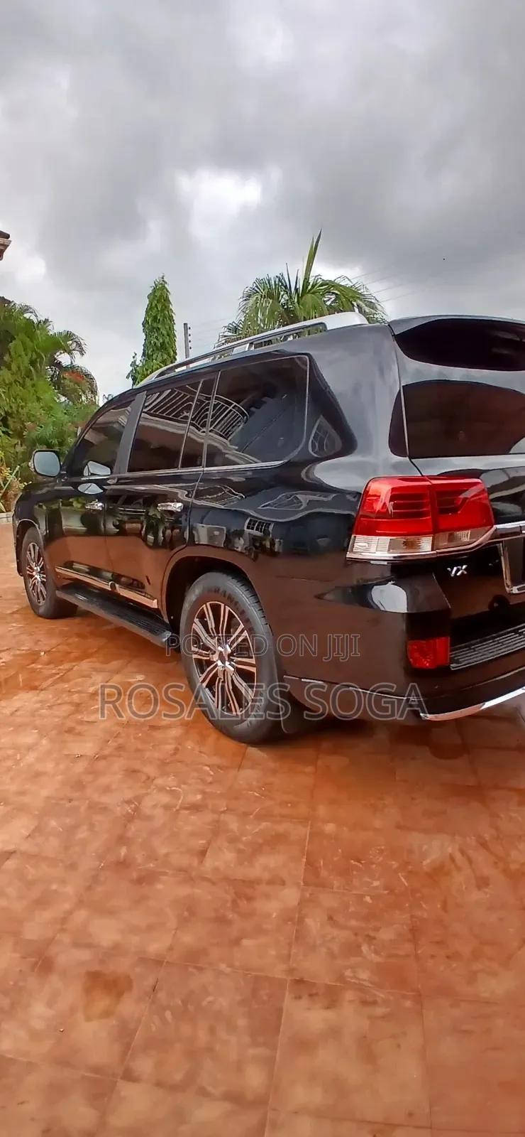 Toyota Land Cruiser 4.5 V8 VXR 2019 Black