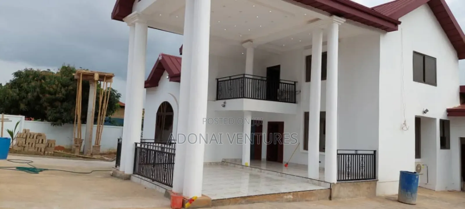5bdrm House in Santasi Kokoben, Kumasi Metropolitan for sale