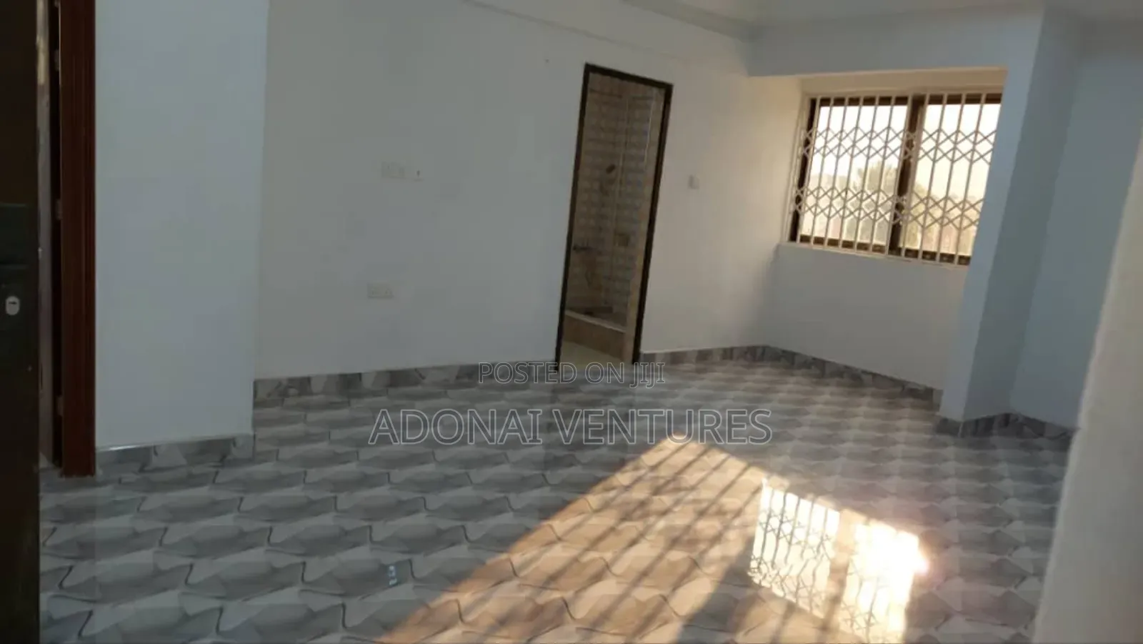 5bdrm House in Santasi Kokoben, Kumasi Metropolitan for sale