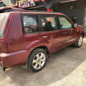 Nissan X-Trail 2.2 dCi Comfort 2002 Red