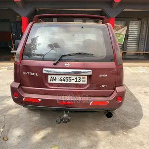 Nissan X-Trail 2.2 dCi Comfort 2002 Red