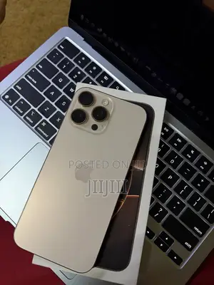 Apple iPhone 16 Pro Max 512 GB Gold